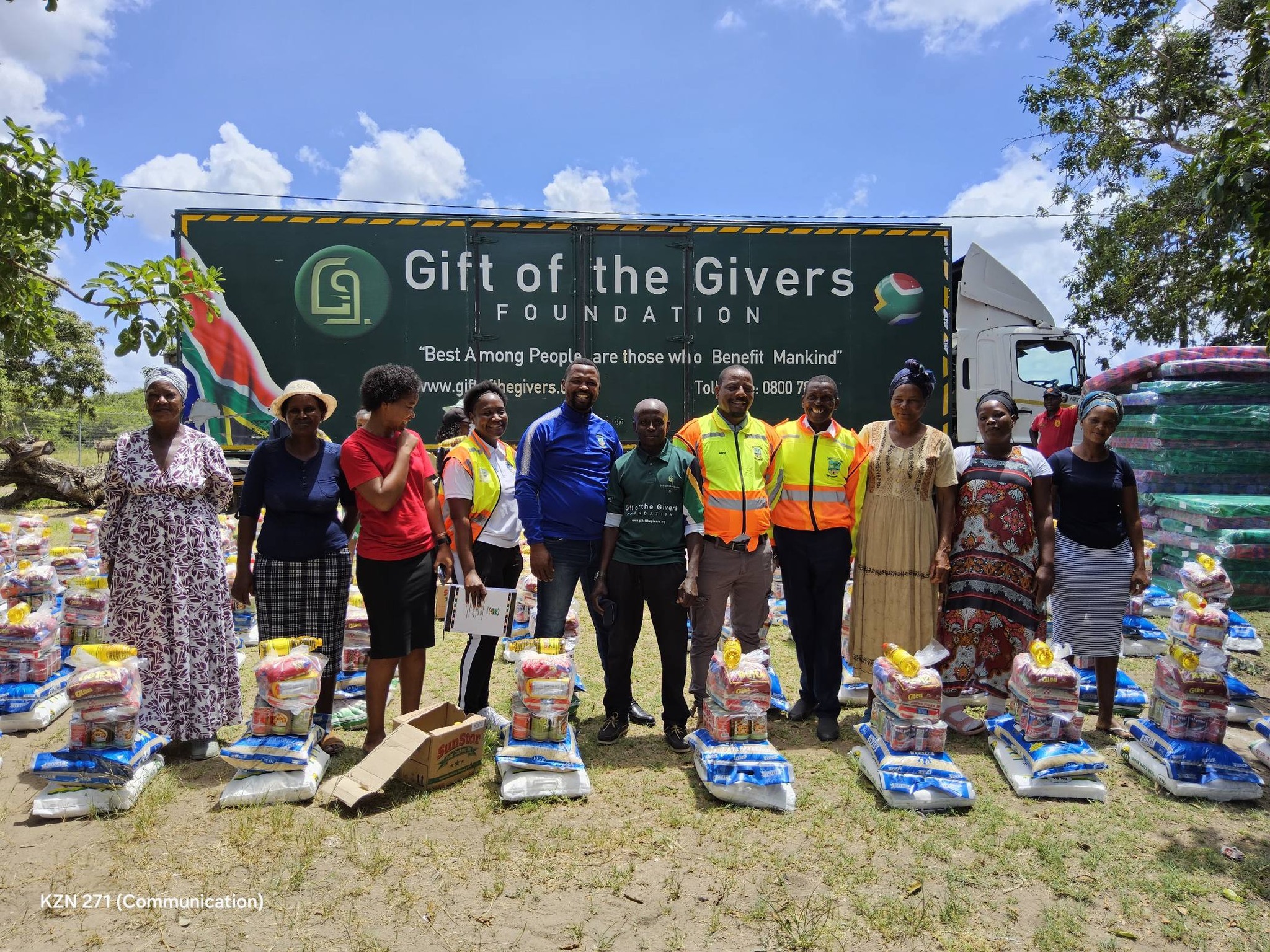 Baphinde Bahlomula Ngamaphasela 001